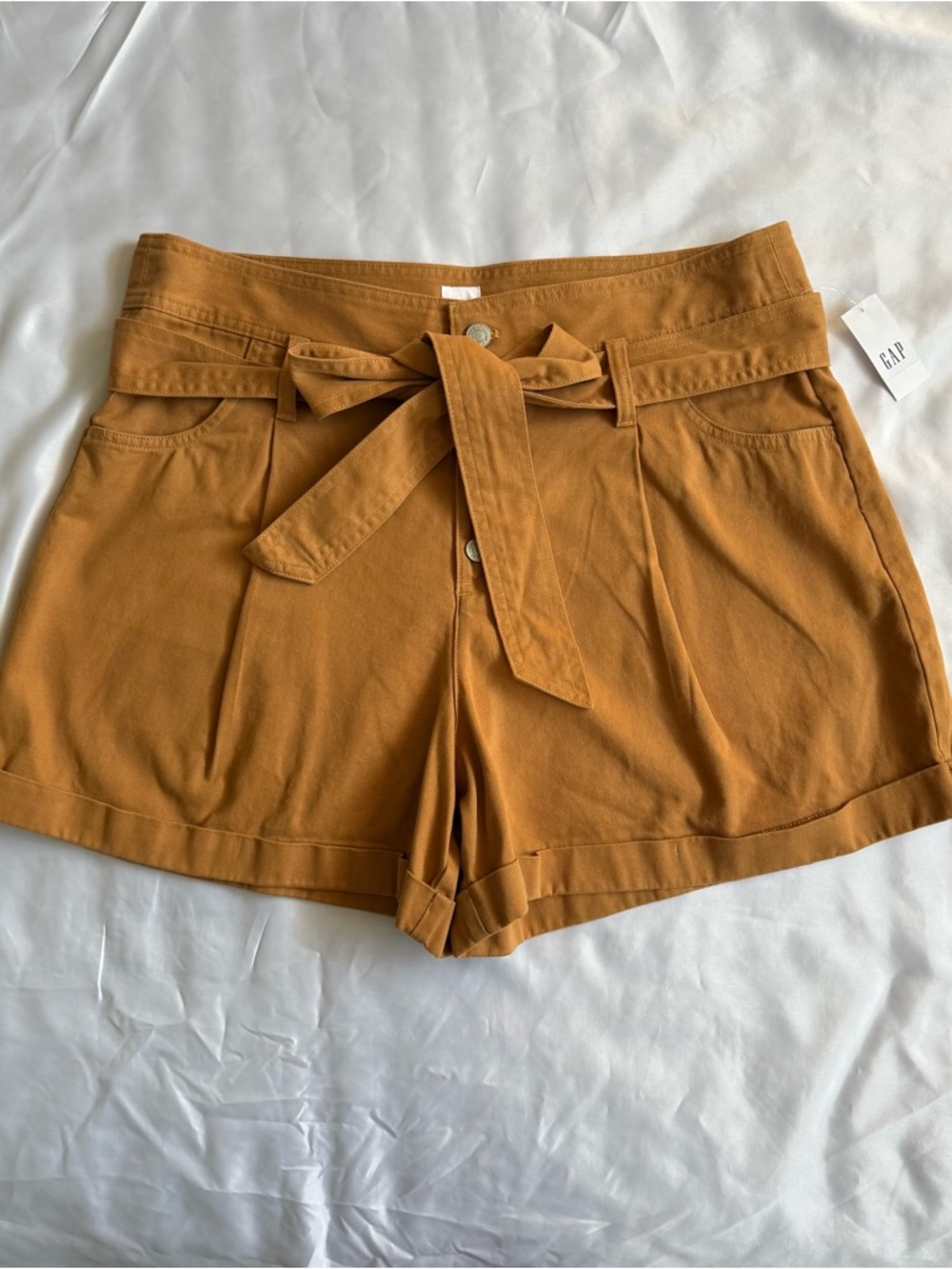 GAP Women’s Rust-Orange High-Waist Belted Shorts 16